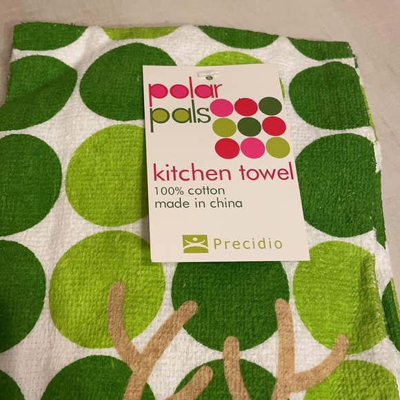 Christmas Set of Reindeer Mugs & Kitchen Towel Set - Picture 2 of 9